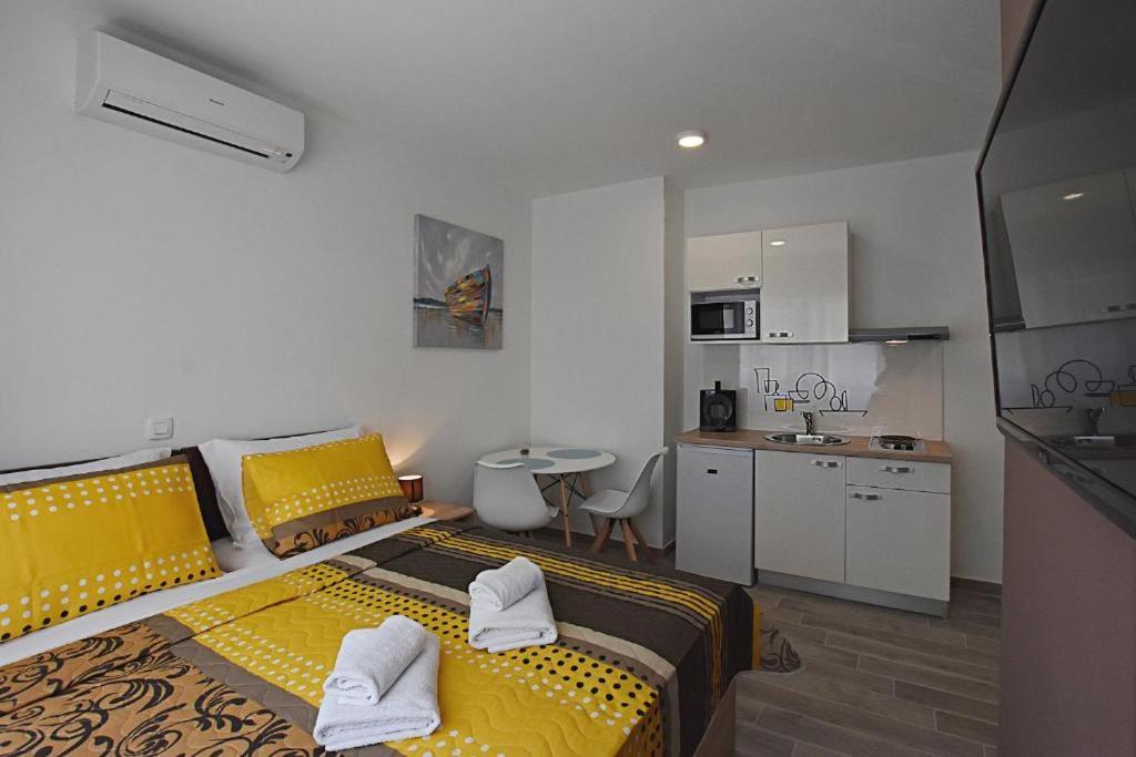 Roko & Borna Self Check - In Apartment Zadar Exterior photo