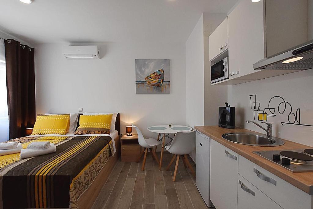 Roko & Borna Self Check - In Apartment Zadar Exterior photo